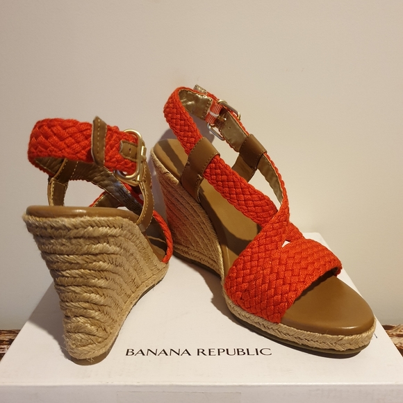 Banana Republic Espadrille Strappy Wedges - Picture 3 of 6